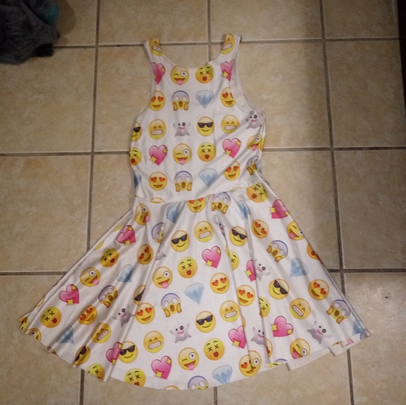 Emoji Digital Print Skater Cute Sexy Fun Dress - Picture 4 of 6